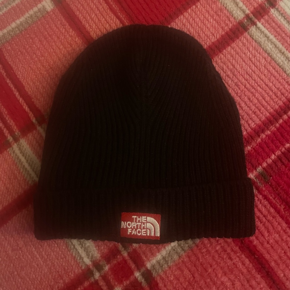 The North Face Red Box Beanie | Classic Black Cuffed Knit Hat | Embroidered Logo